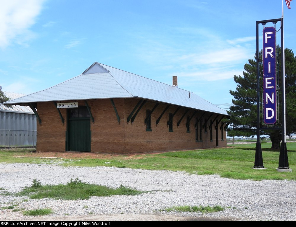 Former CB&Q depot